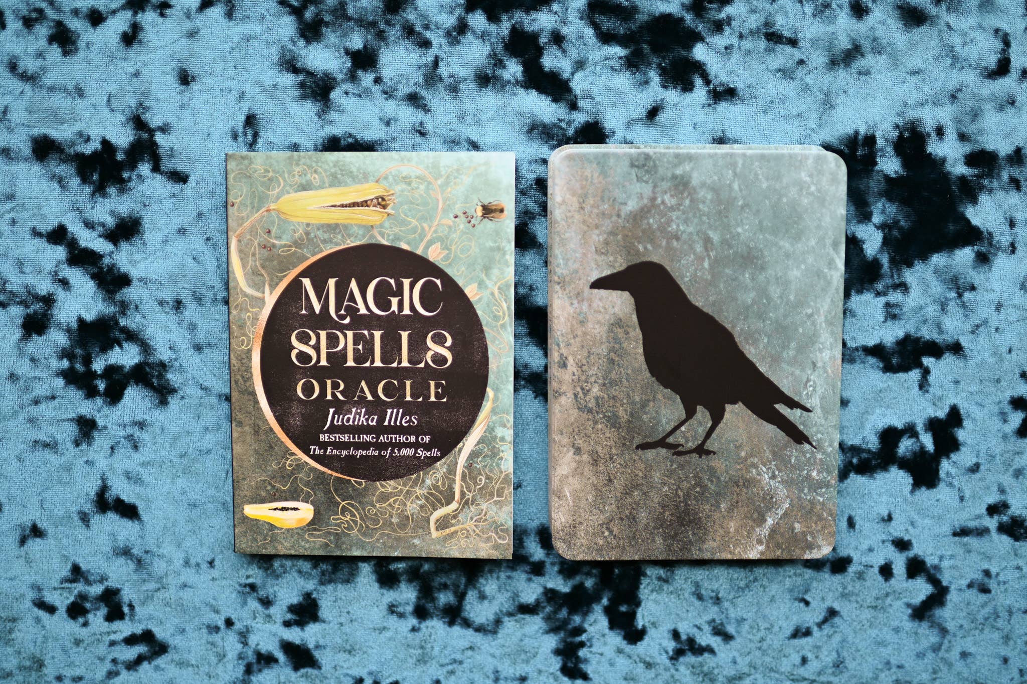 Magic Spells Oracle: 36 Cards & 128 Page Guidebook - Image 7