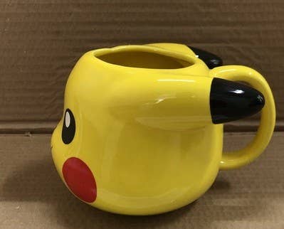 Pokémon Pikachu 3D Sculpted Ceramic Mug - Image 4