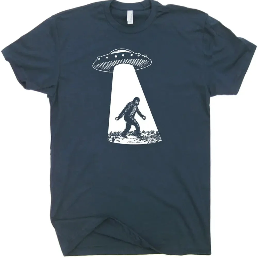 T-SHIRT: Bigfoot Ufo
