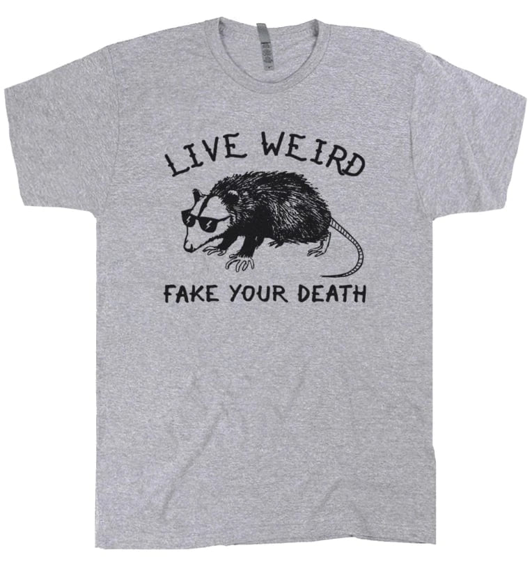 T-SHIRT: Possum Live Weird